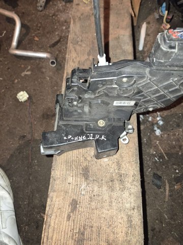 Замок передніх пасажирських дверей 4892360 FORD