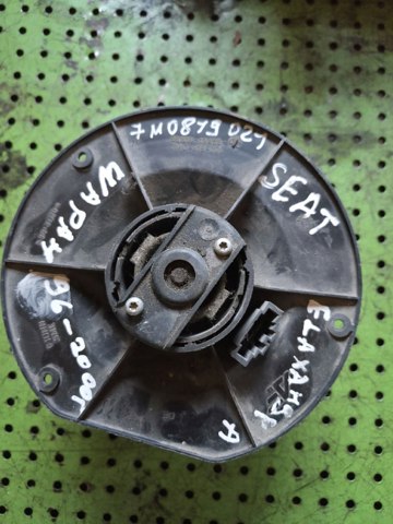 Мотор вентилятора пічки (опалювача салону), задній 7M0819021 FORD
