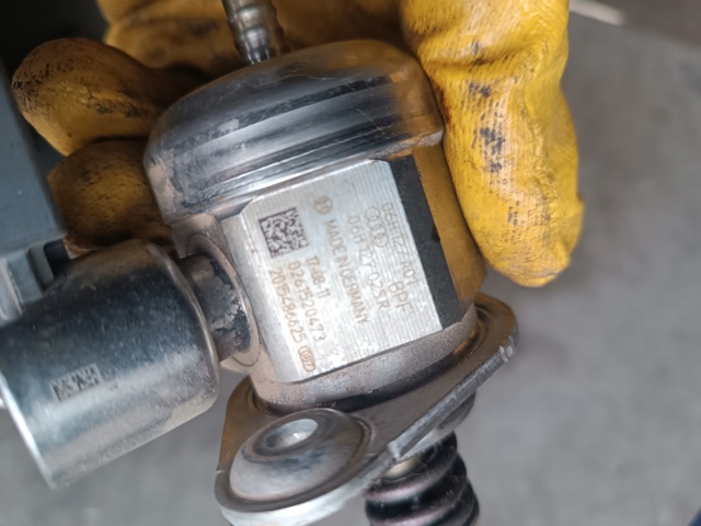 Насос паливний високого тиску (ПНВТ) 06H127025R VAG