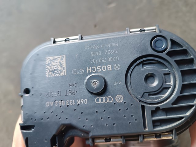 Блок дросельної заслінки 06K133062AG VAG