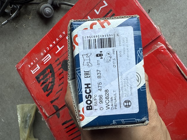 Циліндр гальмівний колісний/робочий, задній 0986475837 BOSCH