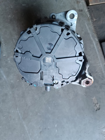 Генератор 12318575059 BMW