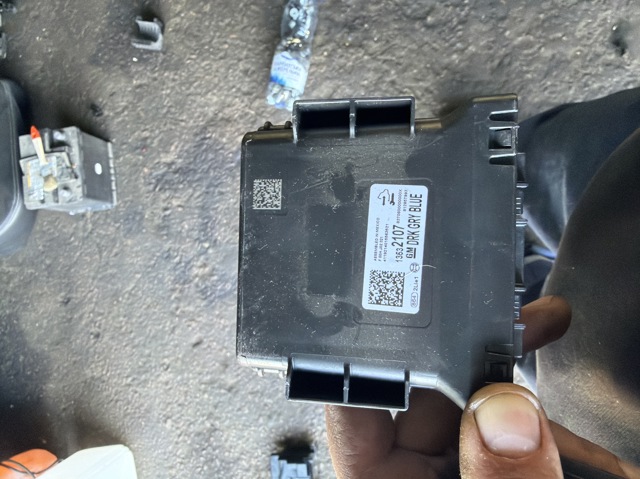 Блок комфорту 13532107 GM
