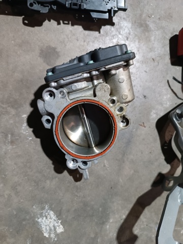 Заслінка повітряна 13548601651 BMW