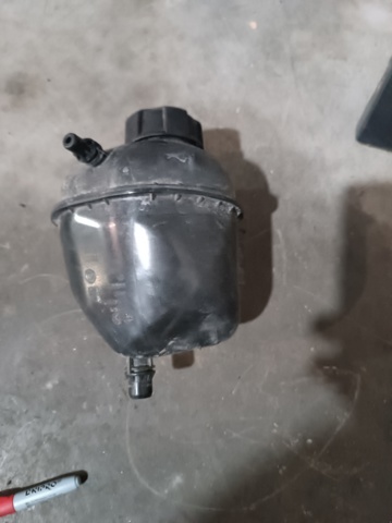 Бачок для води 17138610661 BMW