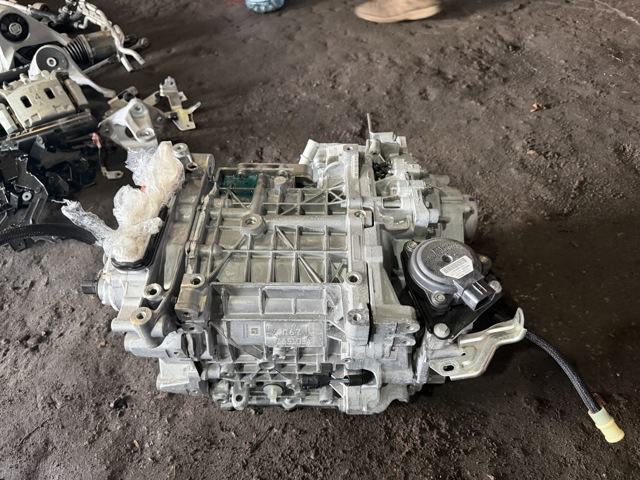 Двигун у зборі (електричний) 290A05MP0F NISSAN