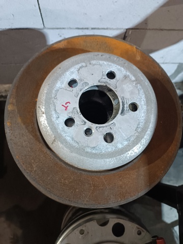 Гальмо дискове переднє 34116860907 BMW