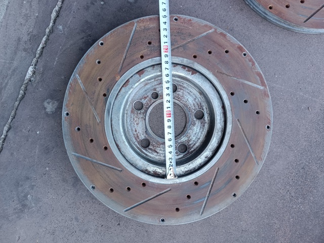 Диск переднього гальма 34116865713 BMW
