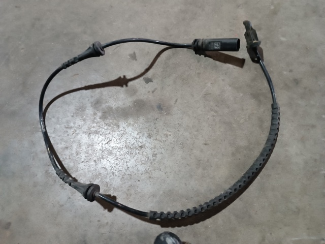 Датчик ABS передній 34526871064 BMW