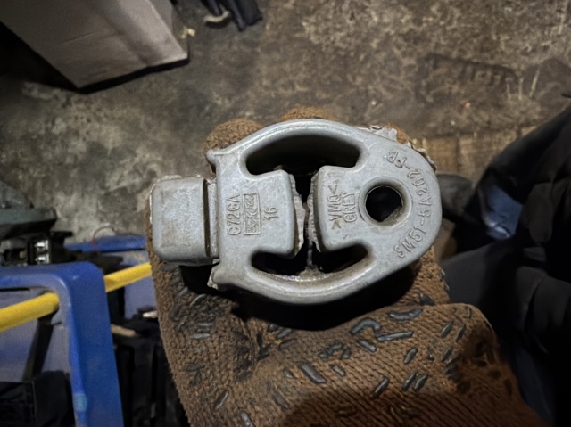 Подушка кріплення глушника 3M515A262FB FORD