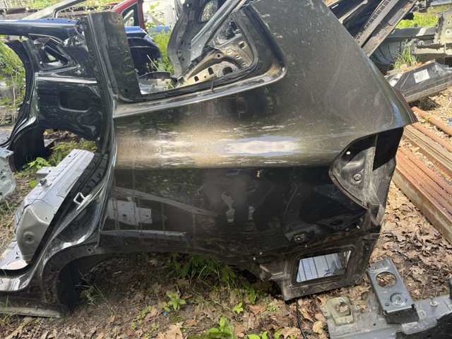 Бічна частина задня ліва 41007494011 BMW