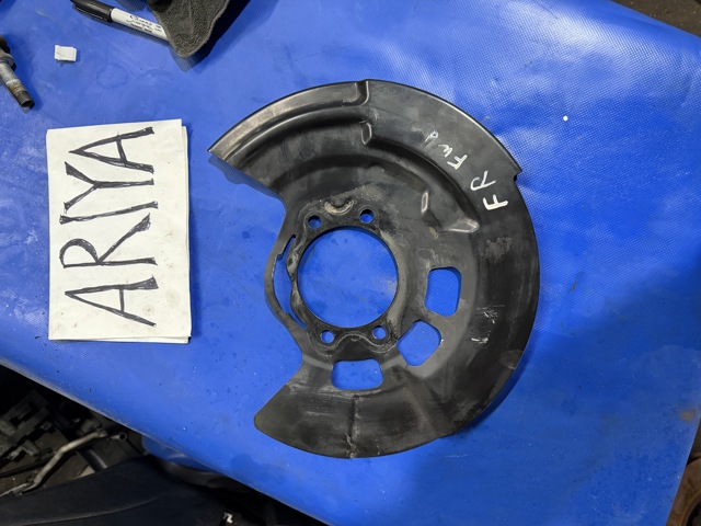 Захист гальмівного диска, переднього, правого 411516SA0A NISSAN