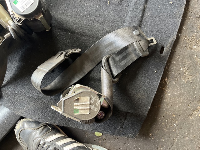 Пасок безпеки задній правий 4L0857806H VAG
