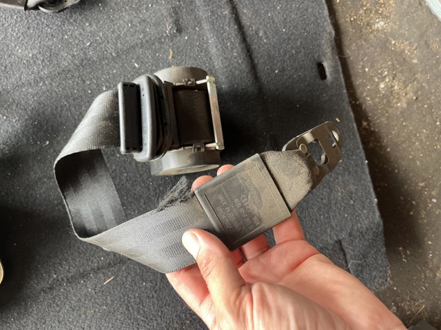 Пасок безпеки задній 4L0857811B VAG