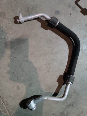 Трубопроводи 4M0816743BF VAG