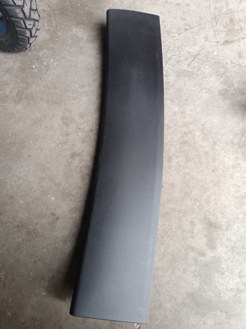 Оббивка дверей задка кузова 51497484139 BMW