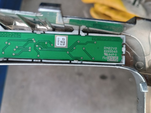 Рукоятка важеля КПП 5N1713203AK VAG