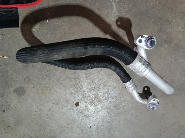 Трубопроводи 64539385179 BMW