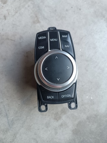Блок керування мультимедійний 65827938325 BMW