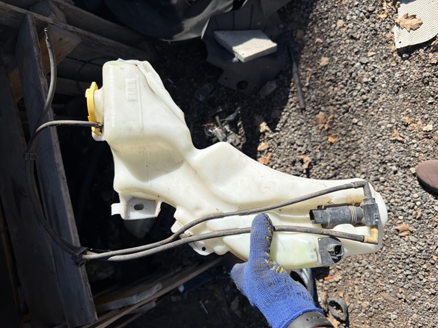 Бачок склоомивача 68041379AA CHRYSLER