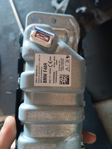 Подушка безпеки (AIRBAG) пасажирська, захисту колін 72129296980 BMW