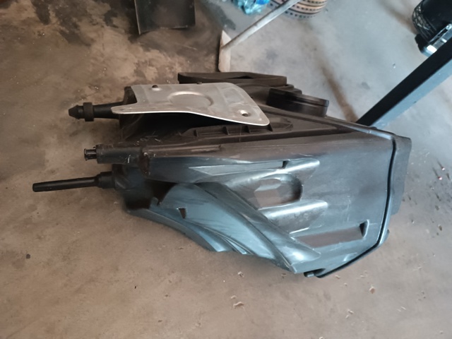 Коробка фільтра 80A133835AC VAG