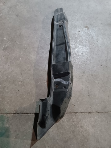 Ущільнювач крила 8R0821112C VAG