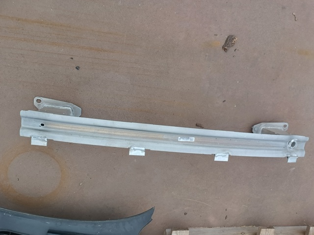 Балка бампера заднього 8W0807309J VAG