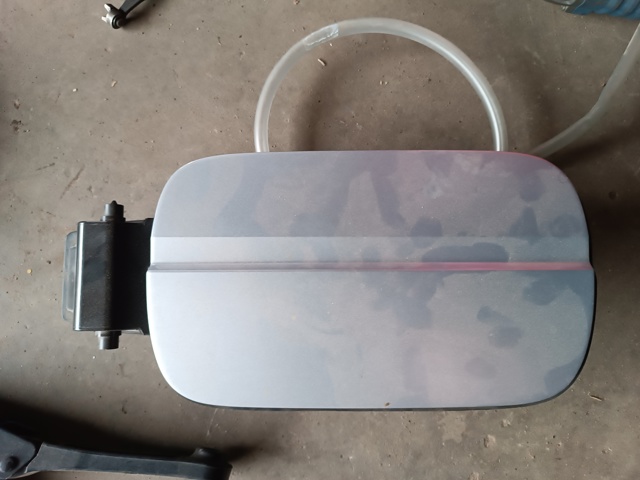 Горловина бензобака 8W0809906 VAG