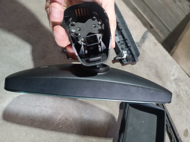 Дзеркало заднього виду 8W0857511B VAG