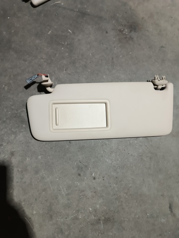 Козирок 8W0857551AARS8 VAG
