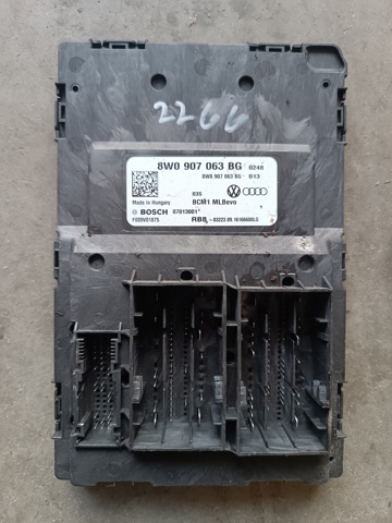 Блок управління бортової мережі 8W0907063BG VAG