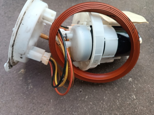 Модуль паливного насоса, з датчиком рівня палива 8W0919087J VAG
