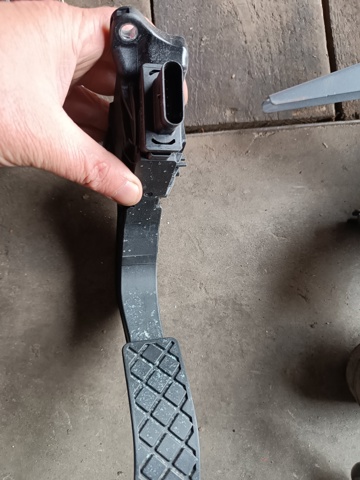 Педаль газу (акселератора) 8W1723523 BENTLEY