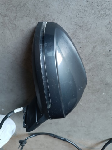 Праве бокове дзеркало 8W1857410E VAG