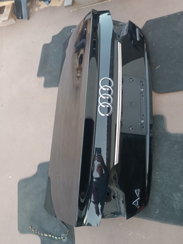 Кришка багажника кузова 8W5827025K VAG