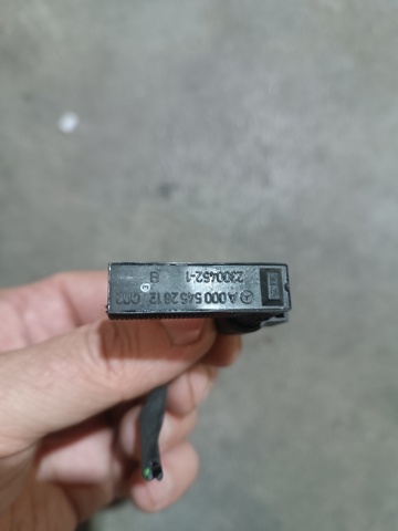 Датчик педалі гальма A0005452812 MERCEDES