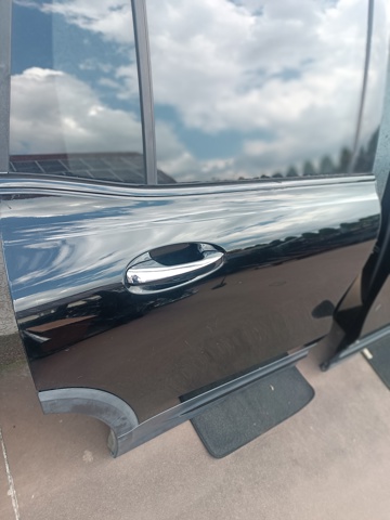 Двері задні в зборі A2437300600 MERCEDES