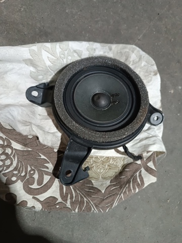 Динамік задньої полиці A2478201400 MERCEDES