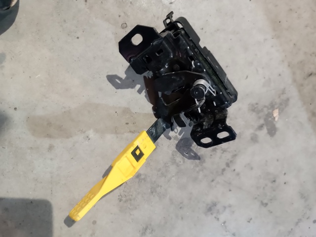 Замок кришки капота A2478800060 MERCEDES