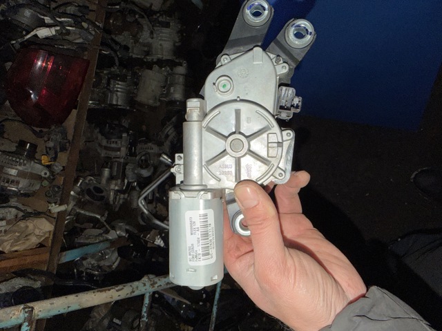 Склоочисник дверей задка FK7B17404AA FORD