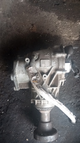 Роздавальна коробка G2GP7L486AB FORD