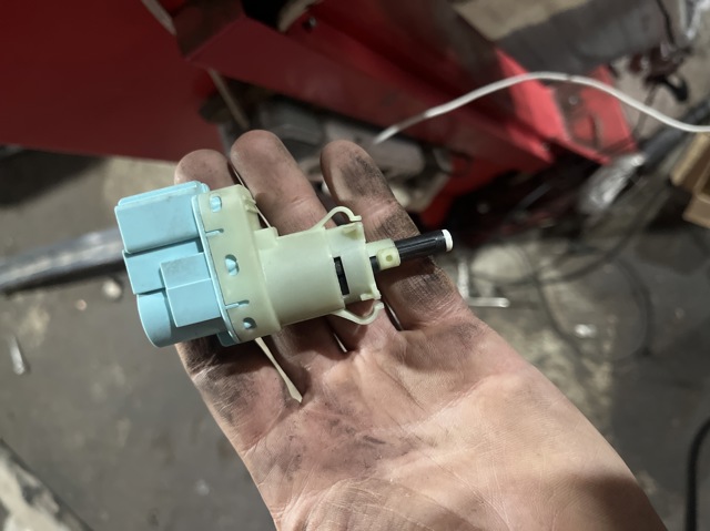 Датчик педалі гальма GL3T9G854BA FORD