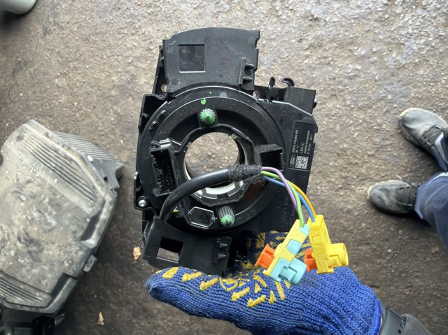 Підрульові контактна кільце GN1514A664BB FORD