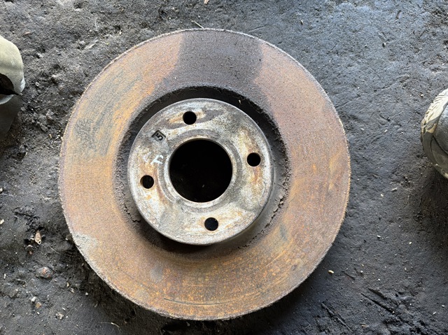 Гальмо дискове переднє GN1Z1125C FORD