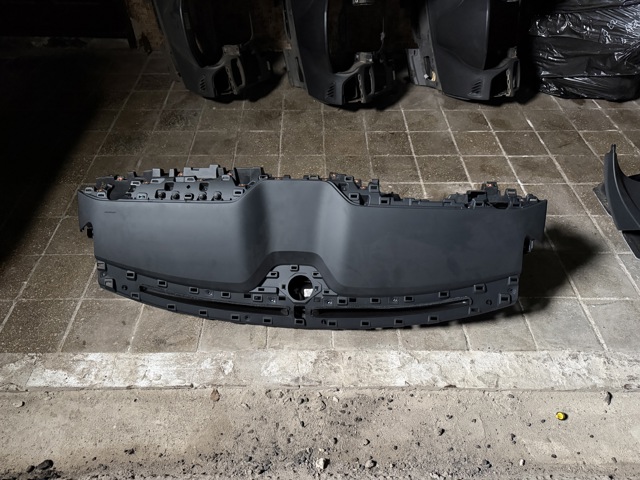 Приладова панель LJ8Z5804320AA FORD