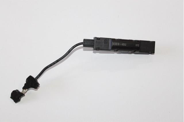 Підсилювач сигналу антени 5N0035570 VAG