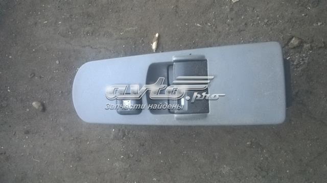 Кнопки переднього лівого склопід'ємника MR587477 MITSUBISHI