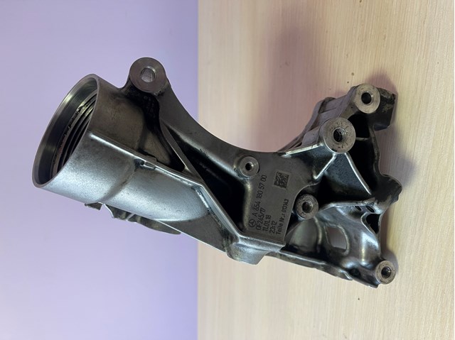 Корпус масляного фільтра 6541805700 MERCEDES