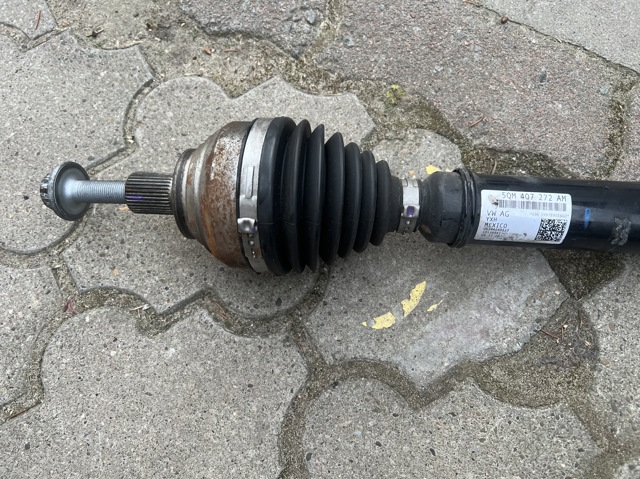 ШРУС зовнішній 5QM498099H VAG
